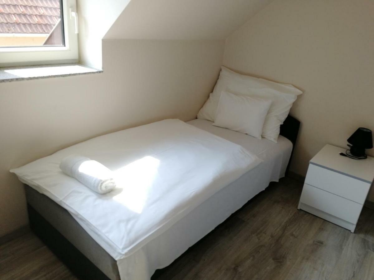 Ovar Apartman Mosonmagyarovar Exterior photo