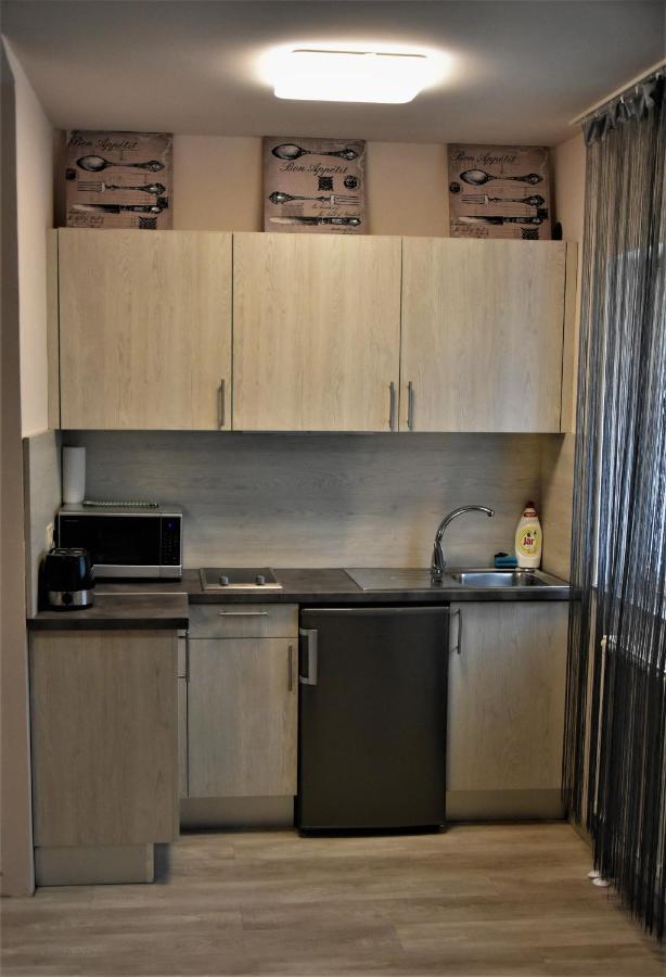 Ovar Apartman Mosonmagyarovar Exterior photo