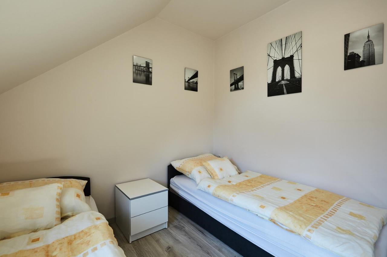 Ovar Apartman Mosonmagyarovar Exterior photo